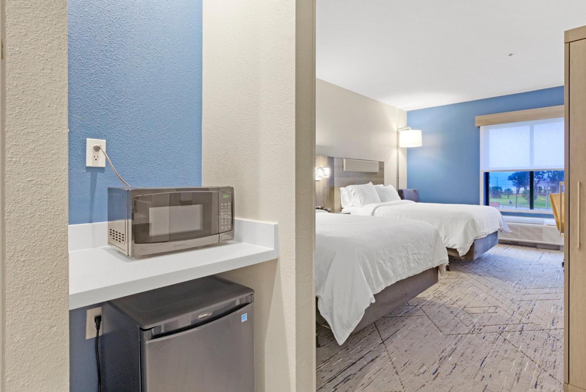 Holiday Inn Express - Gulfport Beach By Ihg Eksteriør billede
